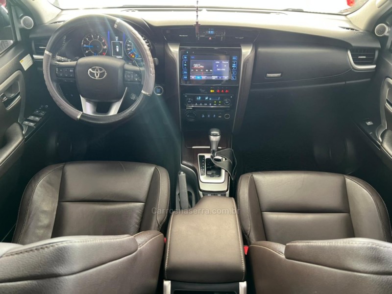 HILUX SW4 2.8 SRX 4X4 16V TURBO INTERCOOLER DIESEL 4P AUTOMÁTICO - 2017 - CAXIAS DO SUL