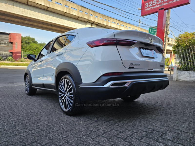 FASTBACK 1.3 LIMITED EDITION 270 TURBO FLEX 4P AUTOMÁTICO - 2024 - NOVO HAMBURGO