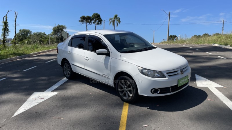 voyage 1.6 mi comfortline 8v flex 4p automatizado 2013 vila flores