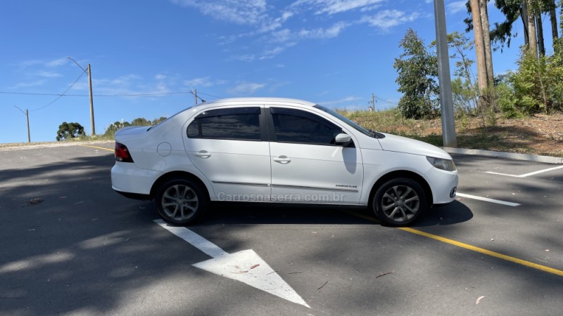 VOYAGE 1.6 MI COMFORTLINE 8V FLEX 4P AUTOMATIZADO - 2013 - VILA FLORES