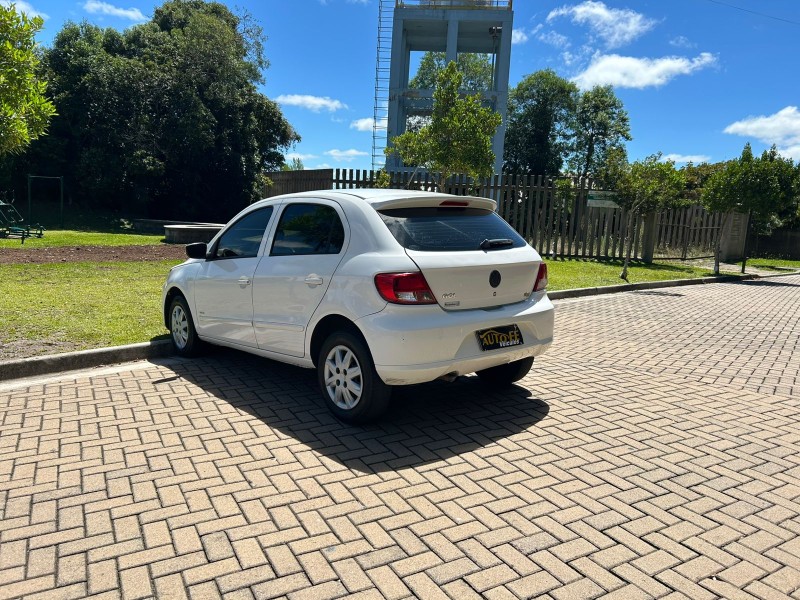 GOL 1.0 MI 8V FLEX 4P MANUAL G.V - 2011 - CANELA