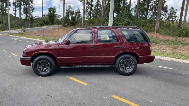 BLAZER 4.3 SFI DLX 4X2 V6 12V GASOLINA 4P MANUAL - 1999 - VILA FLORES