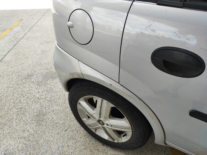 CORSA 1.0 MPFI MAXX 8V GASOLINA 4P MANUAL - 2004 - FARROUPILHA