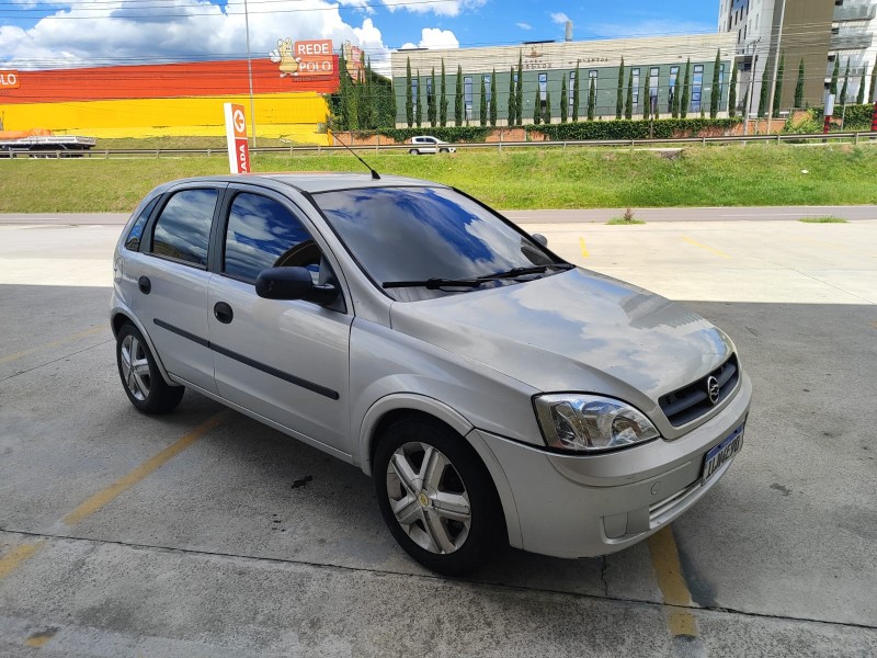CORSA 1.0 MPFI MAXX 8V GASOLINA 4P MANUAL - 2004 - FARROUPILHA