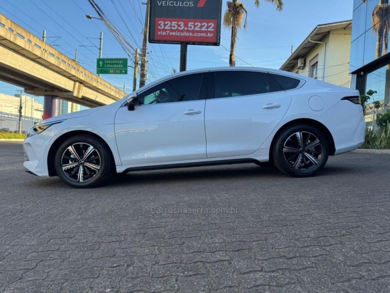 KING 1.5 DM-I PHEV GL 4P AUTOMÁTICO - 2025 - NOVO HAMBURGO