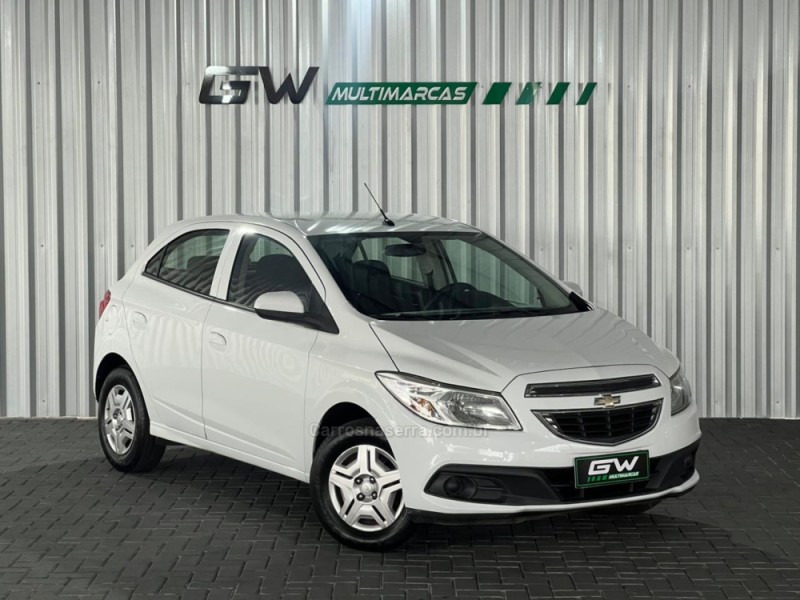 ONIX 1.0 MPFI LT 8V FLEX 4P MANUAL - 2014 - CAXIAS DO SUL