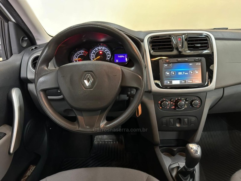 LOGAN 1.6 EXPRESSION 8V FLEX 4P AUTOMATIZADO - 2015 - NOVO HAMBURGO