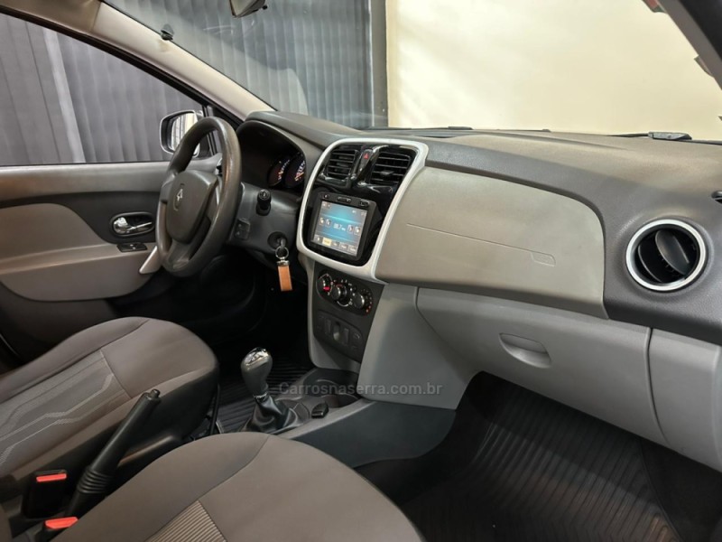 LOGAN 1.6 EXPRESSION 8V FLEX 4P AUTOMATIZADO - 2015 - NOVO HAMBURGO