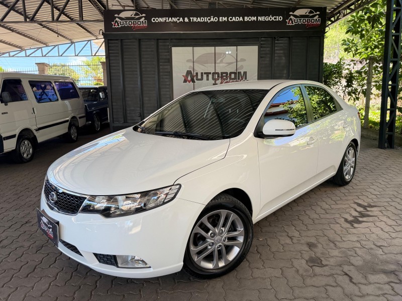 cerato 1.6 ex3 sedan 16v gasolina 4p manual 2011 caxias do sul