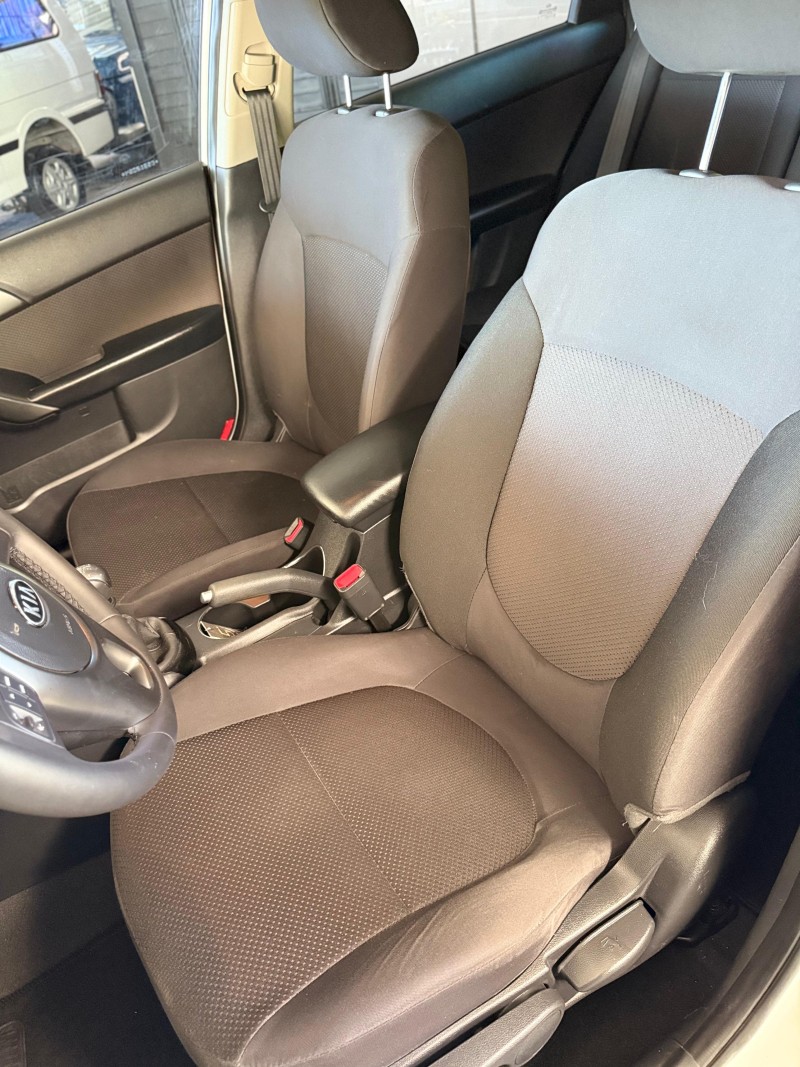 CERATO 1.6 EX3 SEDAN 16V GASOLINA 4P MANUAL - 2011 - CAXIAS DO SUL