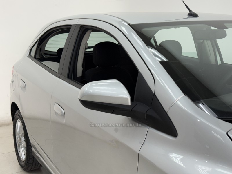 ONIX 1.4 MPFI LTZ 8V FLEX 4P MANUAL - 2016 - SANTA CRUZ DO SUL