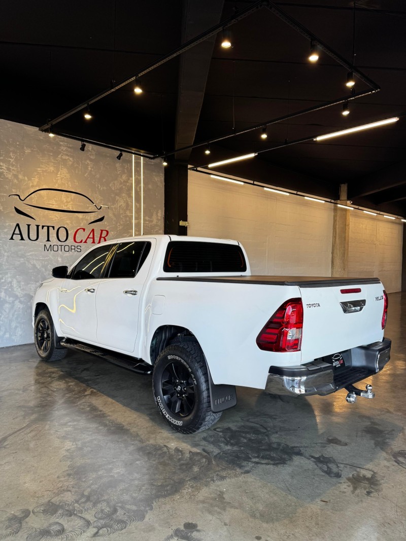 HILUX 2.7 SR 4X2 CD 16V GASOLINA 4P MANUAL - 2018 - CAXIAS DO SUL
