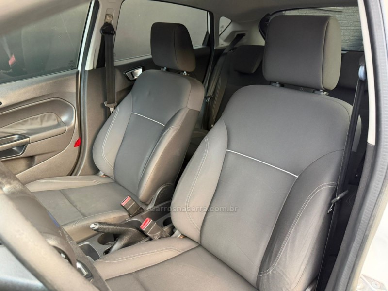 FIESTA 1.6 SPORT HATCH 16V FLEX 4P MANUAL - 2016 - ESTâNCIA VELHA