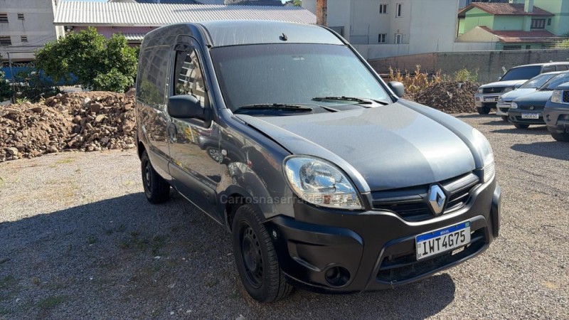KANGOO 1.6 EXPRESS 16V FLEX 3P MANUAL - 2015 - CAXIAS DO SUL