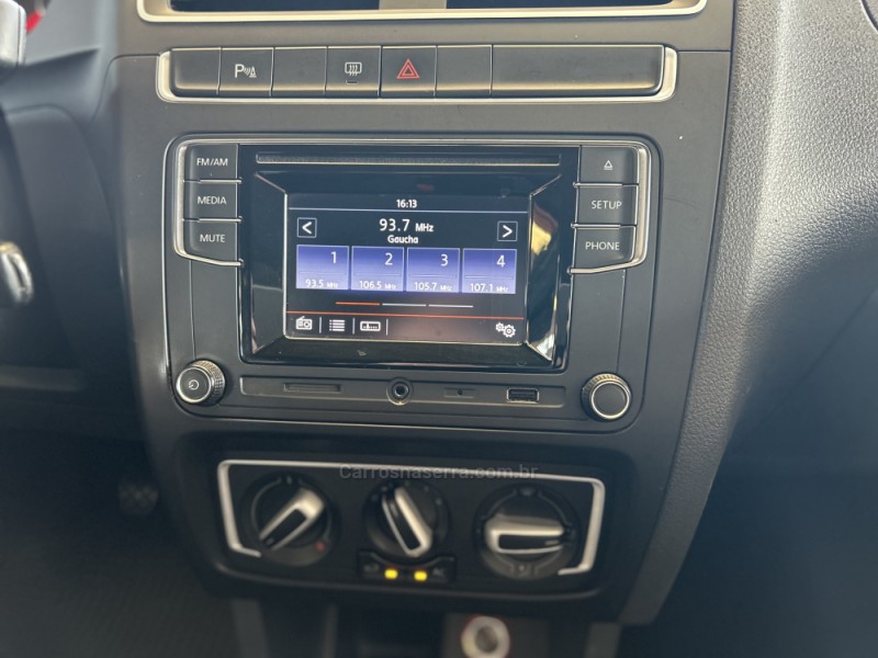 FOX 1.6 MSI RUN 8V FLEX 4P MANUAL - 2017 - NOVO HAMBURGO