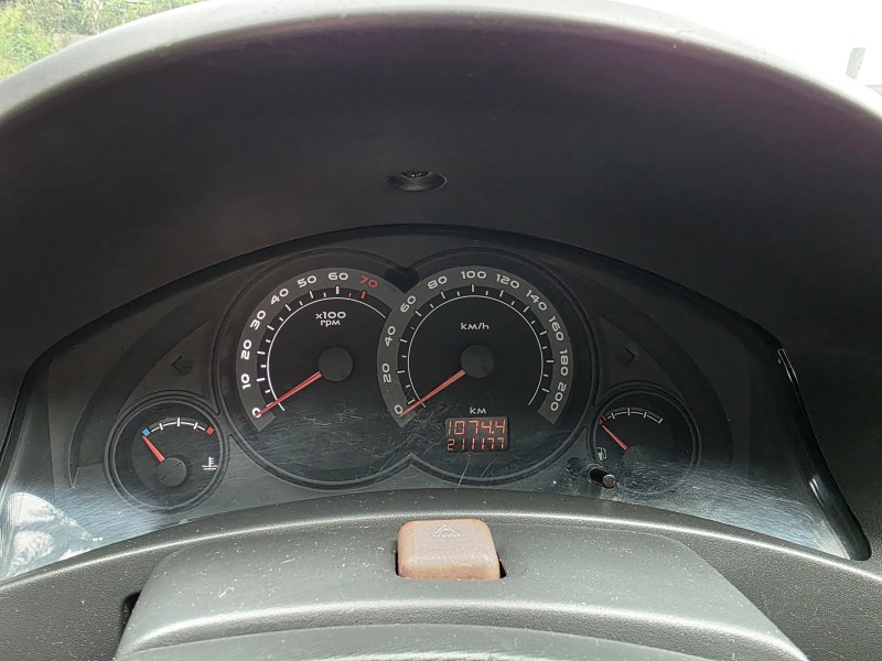 CELTA 1.0 MPFI SPIRIT 8V FLEX 4P MANUAL - 2010 - BENTO GONçALVES