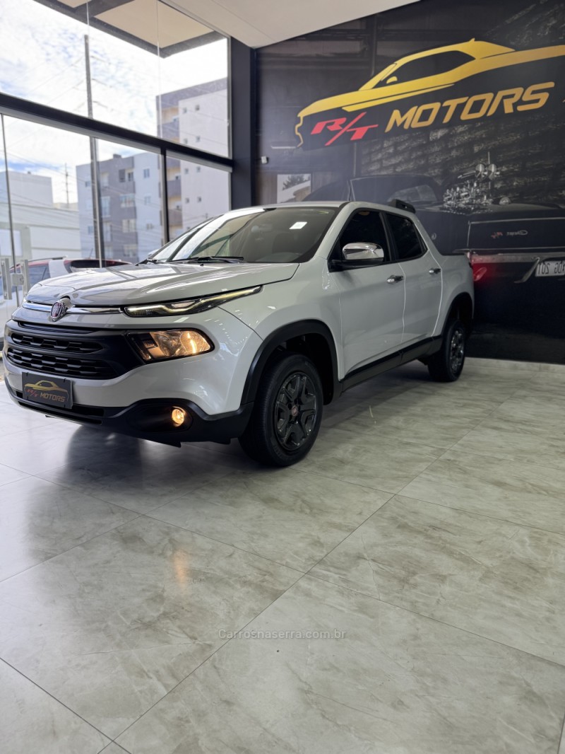 toro 1.8 16v evo flex freedom automatico 2018 caxias do sul