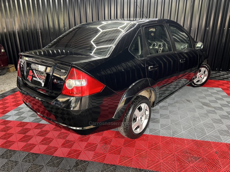 FIESTA 1.6 ROCAM SEDAN 8V FLEX 4P MANUAL - 2008 - CAXIAS DO SUL