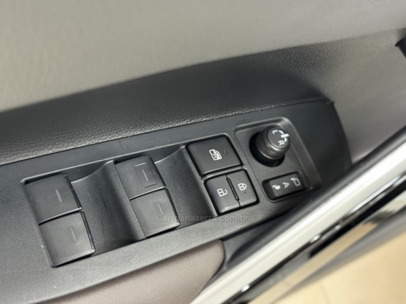 COROLLA 2.0 CROSS XRE 16V FLEX 4P AUTOMÁTICO - 2025 - SANTA CRUZ DO SUL