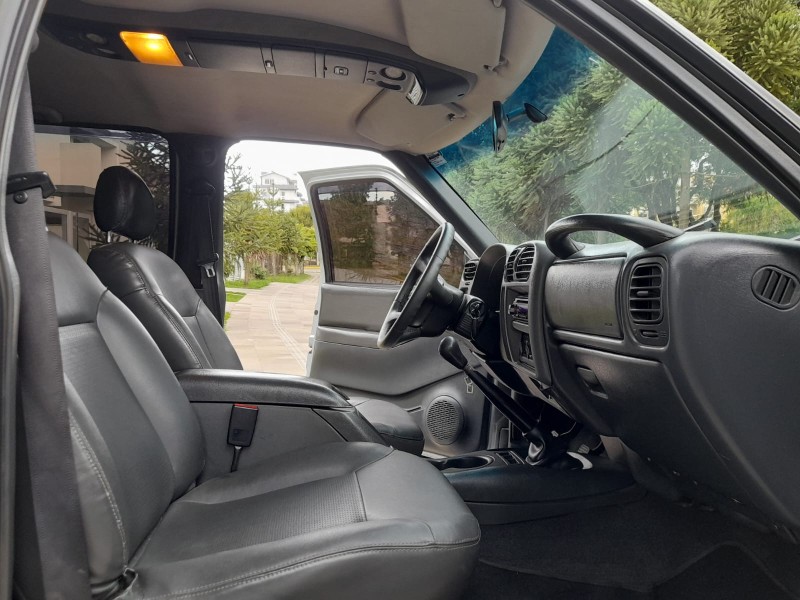 S10 2.8 EXECUTIVE 4X4 CD 12V TURBO INTERCOOLER DIESEL 4P MANUAL - 2009 - FARROUPILHA