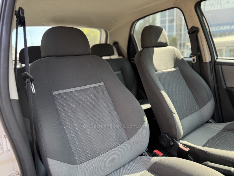 CELTA 1.0 MPFI LT 8V FLEX 4P MANUAL - 2013 - PAROBé