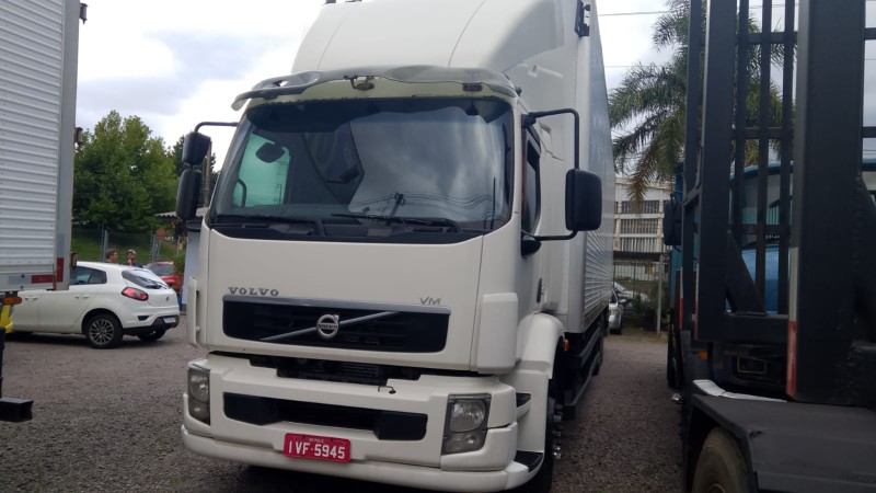 VM 270 6X2 - 2013 - CAXIAS DO SUL