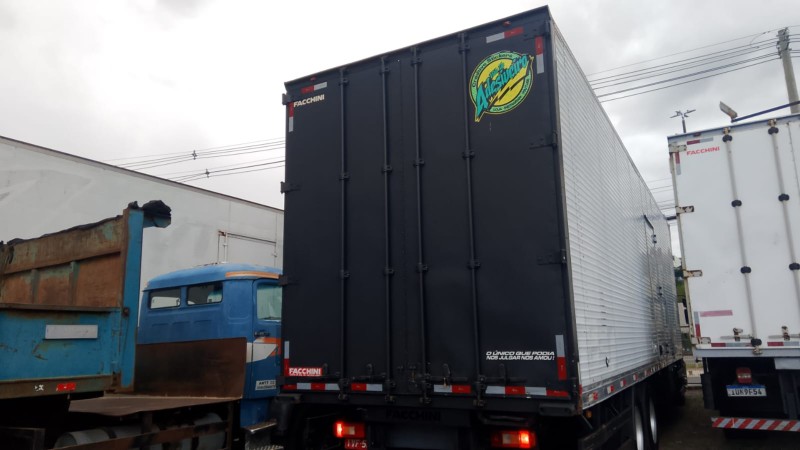 VM 270 6X2 - 2013 - CAXIAS DO SUL