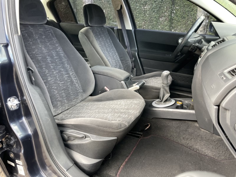 MÉGANE 1.6 DYNAMIQUE 16V FLEX 4P MANUAL - 2009 - CAXIAS DO SUL