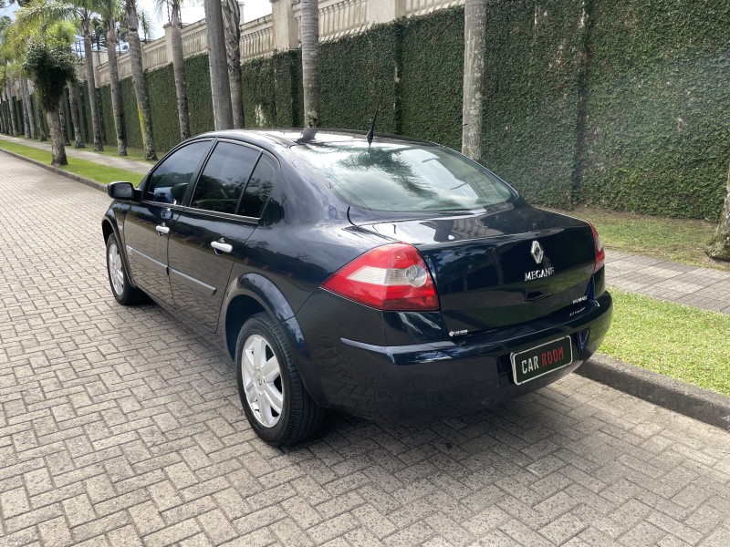 MÉGANE 1.6 DYNAMIQUE 16V FLEX 4P MANUAL - 2009 - CAXIAS DO SUL
