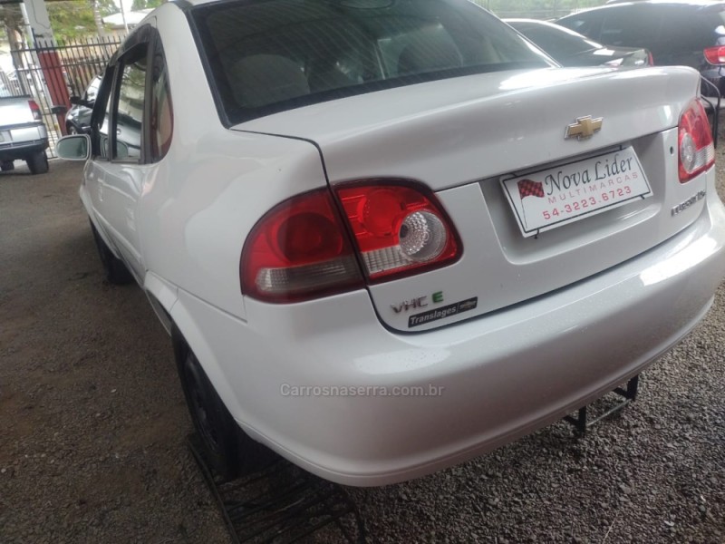 CORSA 1.0 MPFI CLASSIC SEDAN LIFE 8V FLEX 4P MANUAL - 2013 - CAXIAS DO SUL
