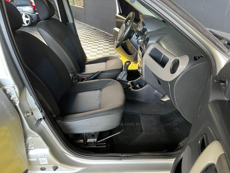 SANDERO 1.0 AUTHENTIQUE 16V FLEX 4P MANUAL - 2009 - CAXIAS DO SUL