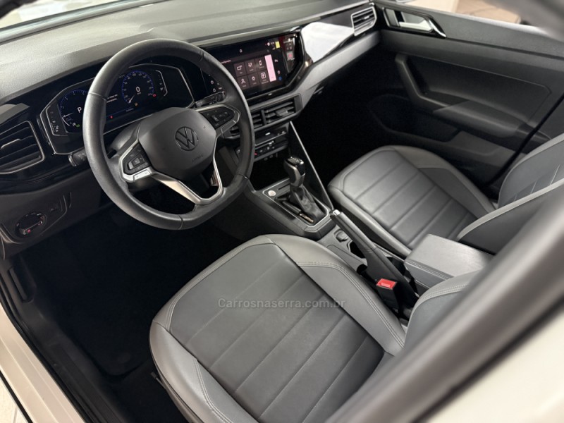 NIVUS 1.0 TSI HIGHLINE FLEX 4P AUTOMÁTICO - 2023 - GUAPORé