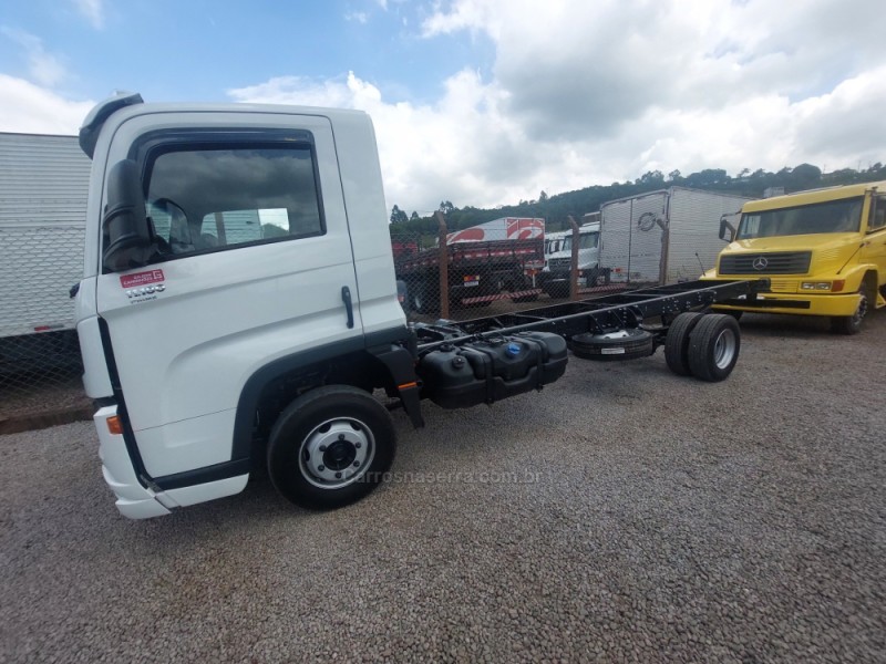 11-180  - 2021 - GARIBALDI