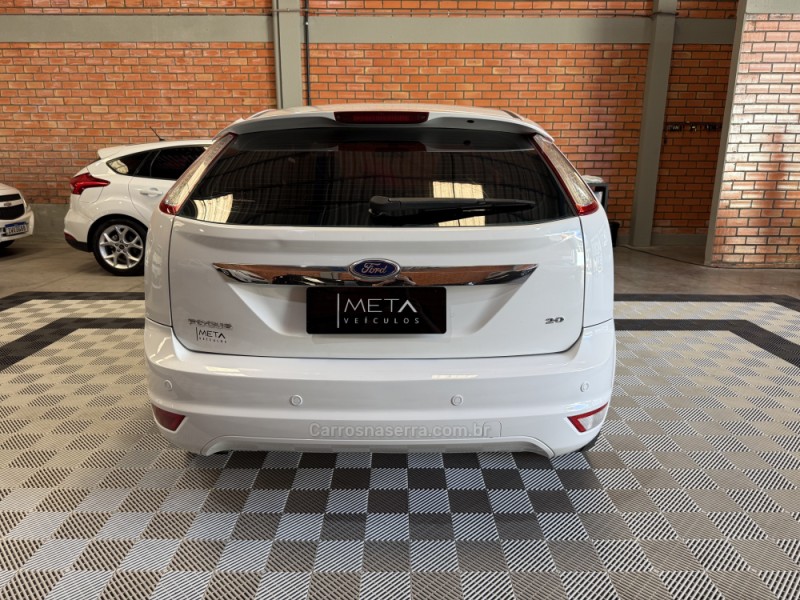 FOCUS 2.0 TITANIUM HATCH 16V FLEX 4P MANUAL - 2013 - BENTO GONçALVES