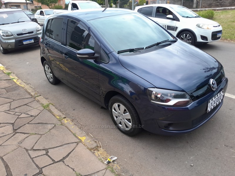 FOX 1.6 MI BLUEMOTION 8V FLEX 4P MANUAL - 2013 - NOVA PRATA
