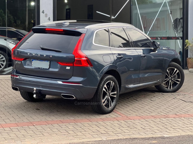 XC60 2.0 T8 MOMENTUM HYBRID GASOLINA 4P AUTOMÁTICO - 2021 - SAPUCAIA DO SUL