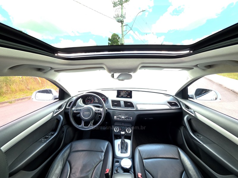 Q3 2.0 TFSI AMBIENTE QUATTRO 4P GASOLINA S TRONIC - 2015 - CAXIAS DO SUL