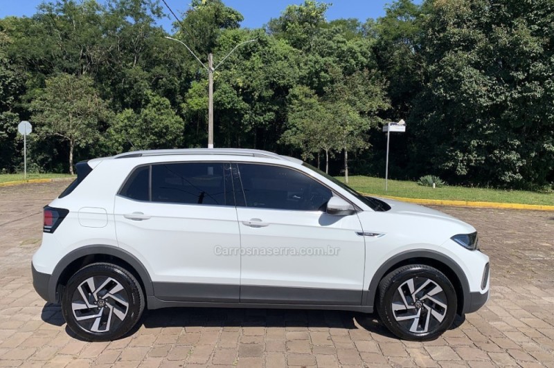 T-CROSS 1.4 HIGHLINE TSI 16V FLEX 4P AUTOMÁTICO - 2025 - GUAPORé