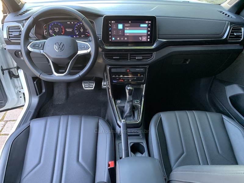 T-CROSS 1.4 HIGHLINE TSI 16V FLEX 4P AUTOMÁTICO - 2025 - GUAPORé