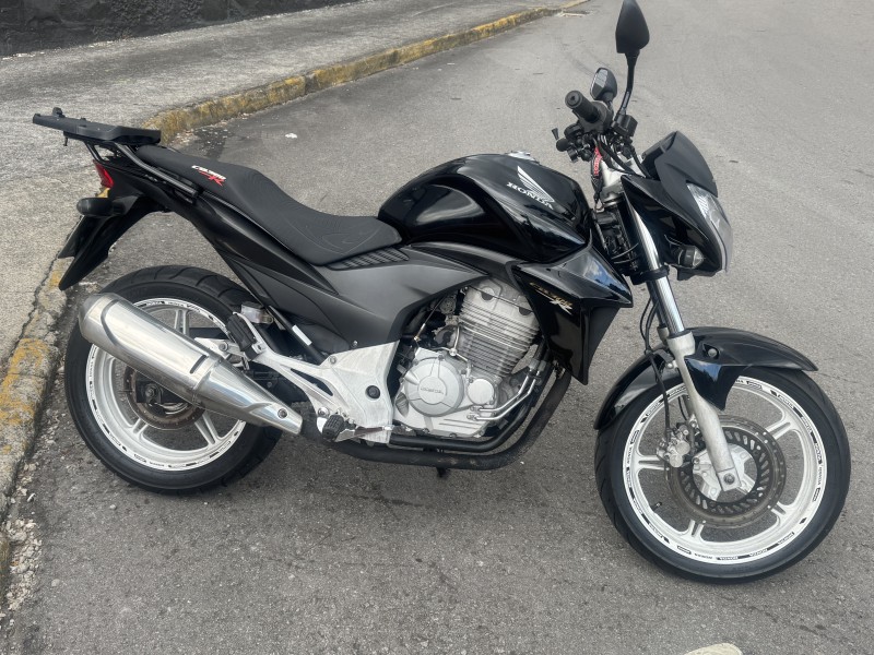 CB 300R  - 2014 - CAXIAS DO SUL