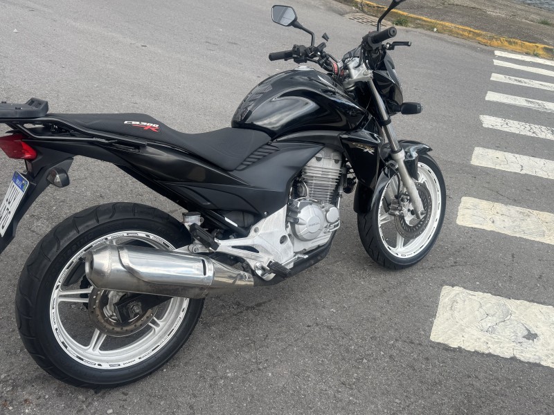 CB 300R  - 2014 - CAXIAS DO SUL