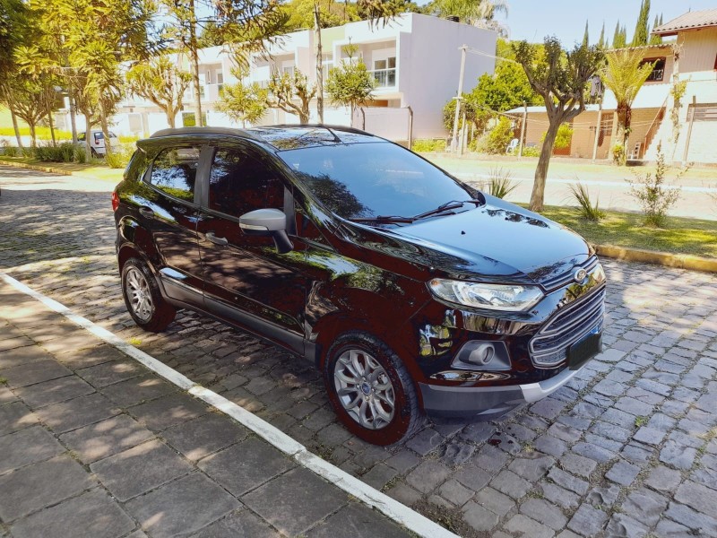 ECOSPORT 1.6 FREESTYLE 16V FLEX 4P MANUAL - 2014 - FARROUPILHA