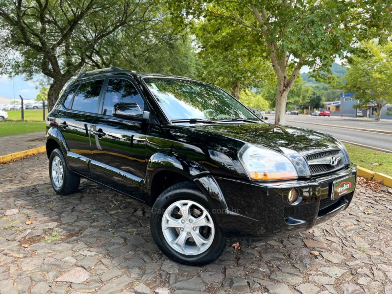 TUCSON 2.0 MPFI GLS 16V 143CV 2WD FLEX 4P AUTOMÁTICO - 2018 - DOIS IRMãOS