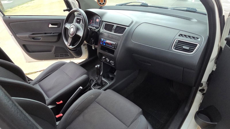 FOX 1.0 MI BLACKFOX 8V FLEX 4P MANUAL - 2012 - CAXIAS DO SUL