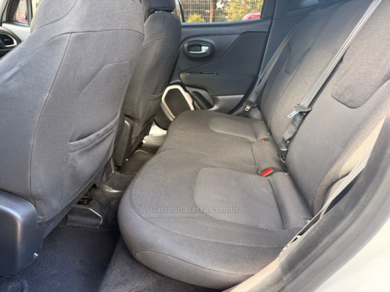 RENEGADE 1.8 16V FLEX LONGITUDE 4P AUTOMÁTICO - 2016 - CANELA