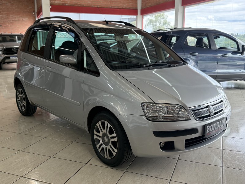 IDEA 1.4 MPI ELX 8V FLEX 4P MANUAL - 2006 - FARROUPILHA