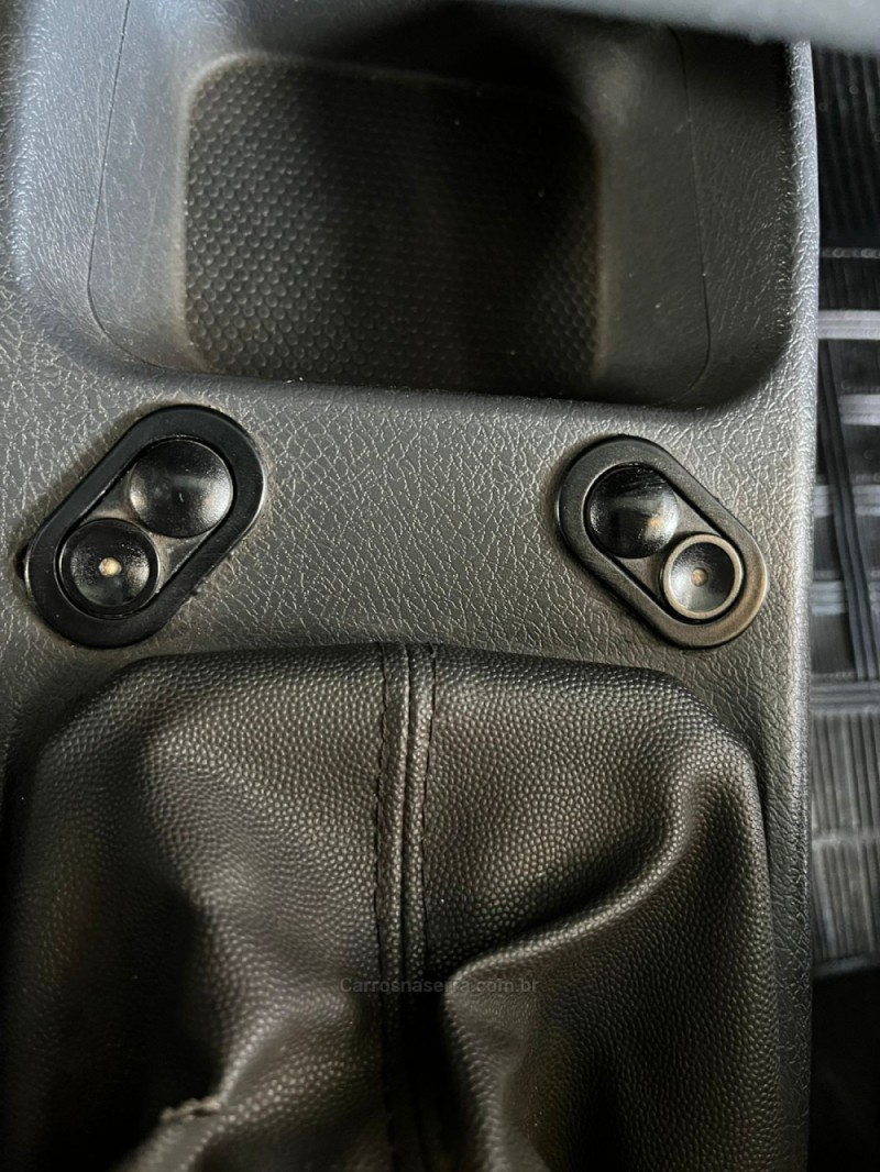 CELTA 1.0 MPFI VHC SUPER 8V GASOLINA 2P MANUAL - 2004 - CAXIAS DO SUL