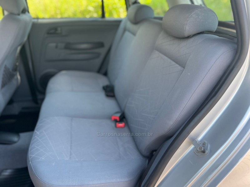 SPACEFOX 1.6 MI 8V FLEX 4P MANUAL - 2007 - DOIS IRMãOS