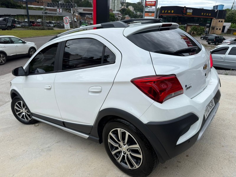 ONIX 1.4 MPFI ACTIV 8V FLEX 4P AUTOMÁTICO - 2018 - CAXIAS DO SUL