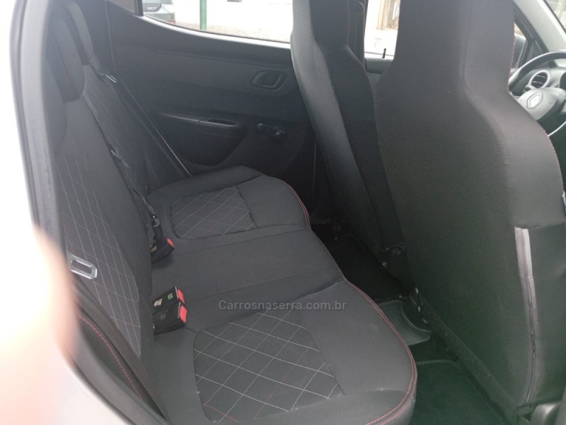 KWID 1.0 12V SCE FLEX ZEN MANUAL - 2021 - PICADA CAFé